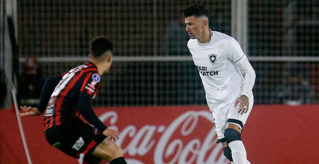 Botafogo doblegó a Patronato y quedó a un paso de octavos en la Sudamericana