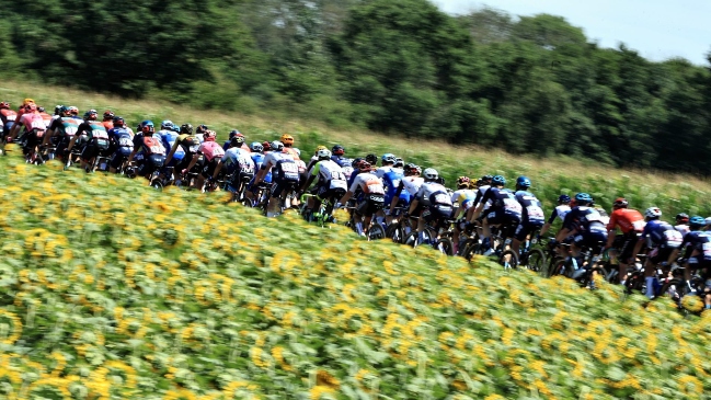 La UCI prohibirá a ciclistas transgénero participar en pruebas femeninas