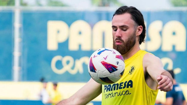 Ben Brereton tuvo amargo debut con Villarreal al caer por goleada ante St. Gallen en amistoso