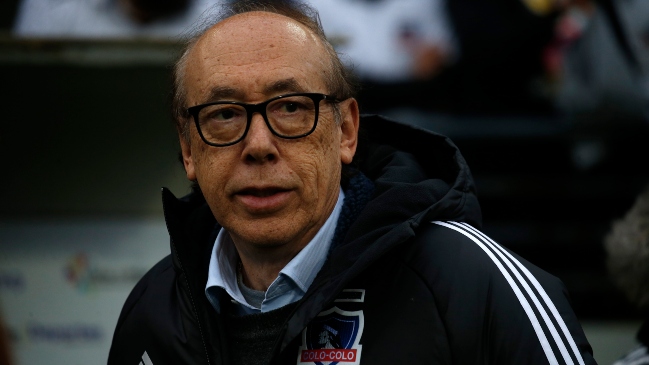 Alfredo Stöhwing: Colo Colo debe buscar como sea mejores resultados en el ámbito internacional