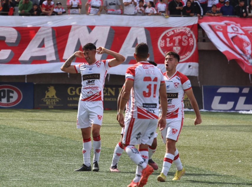 Agustín Ortiz le dio un importante triunfo a Deportes Copiapó ante Audax Italiano