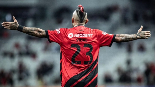 La desafiante publicación de Arturo Vidal tras versiones sobre problemas económicos