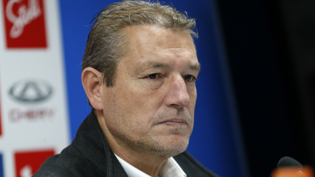 Buljubasich: El club hará los esfuerzos para traer al mejor entrenador posible