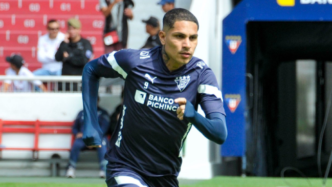 Paolo Guerrero debutó con un gol en Liga de Quito