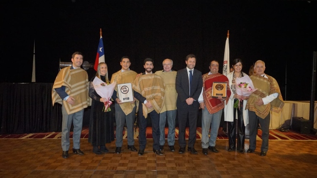 Federación del Rodeo Chileno distinguió a los mejores de la temporada 2022-2023