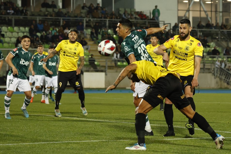 San Luis de Quillota se mantuvo como sublíder pese a opaco empate con Santiago Wanderers