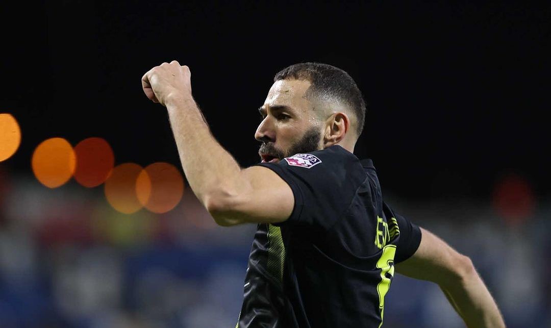 Karim Benzema lideró con gol un nuevo triunfo de Al Ittihad en la Champions de Clubes Arabes