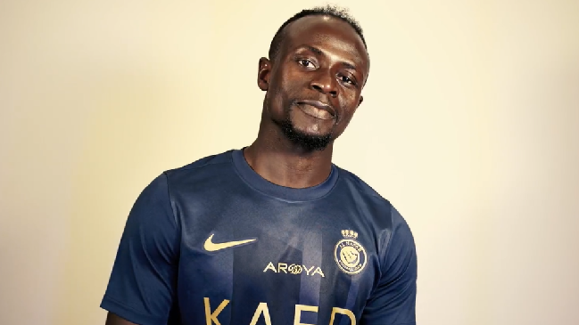 Jugará junto a Cristiano Ronaldo: Al Nassr sumó a Sadio Mané