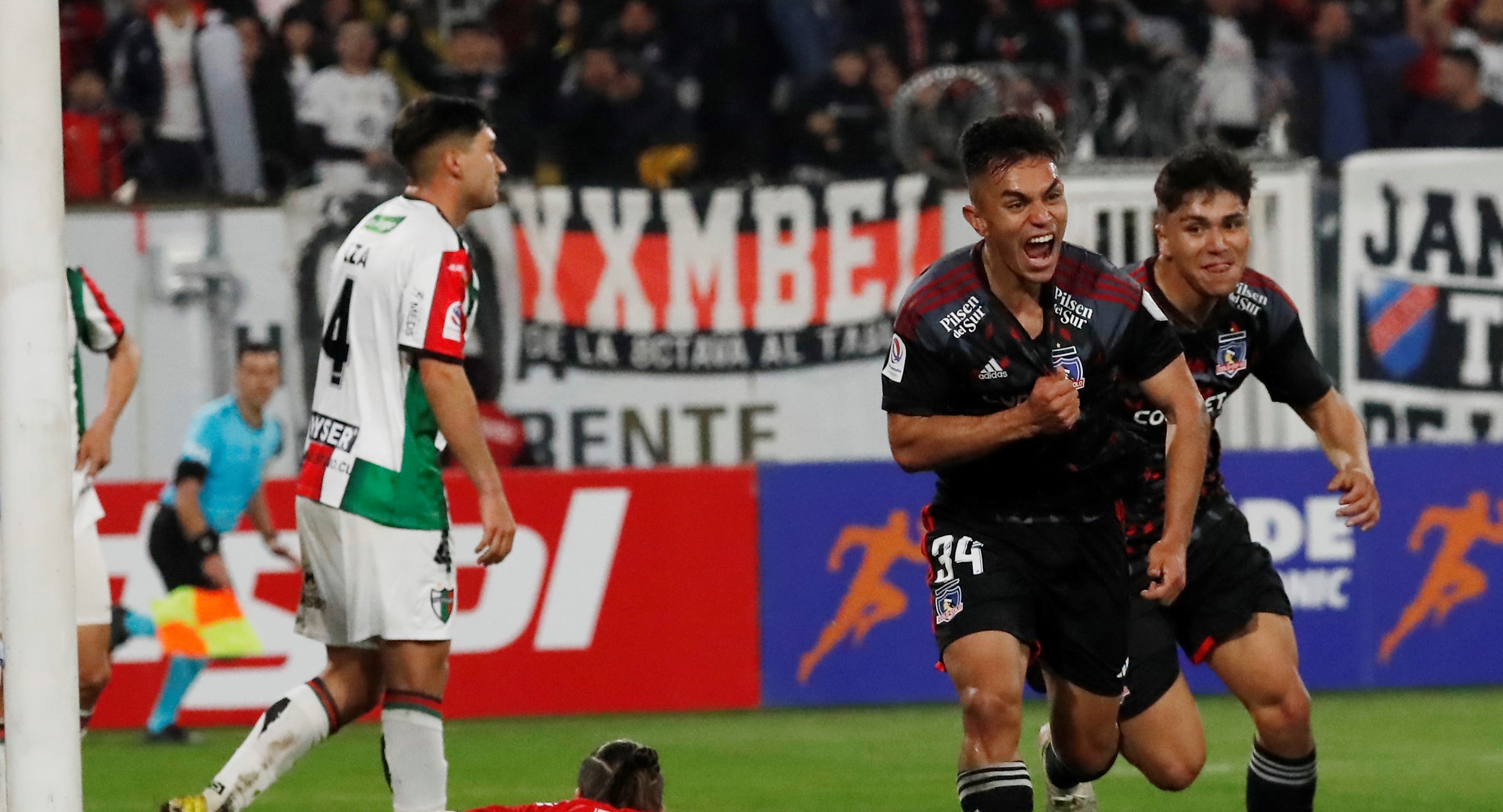 Vicente Pizarro abrió la cuenta para Colo Colo ante Palestino en la Copa Chile