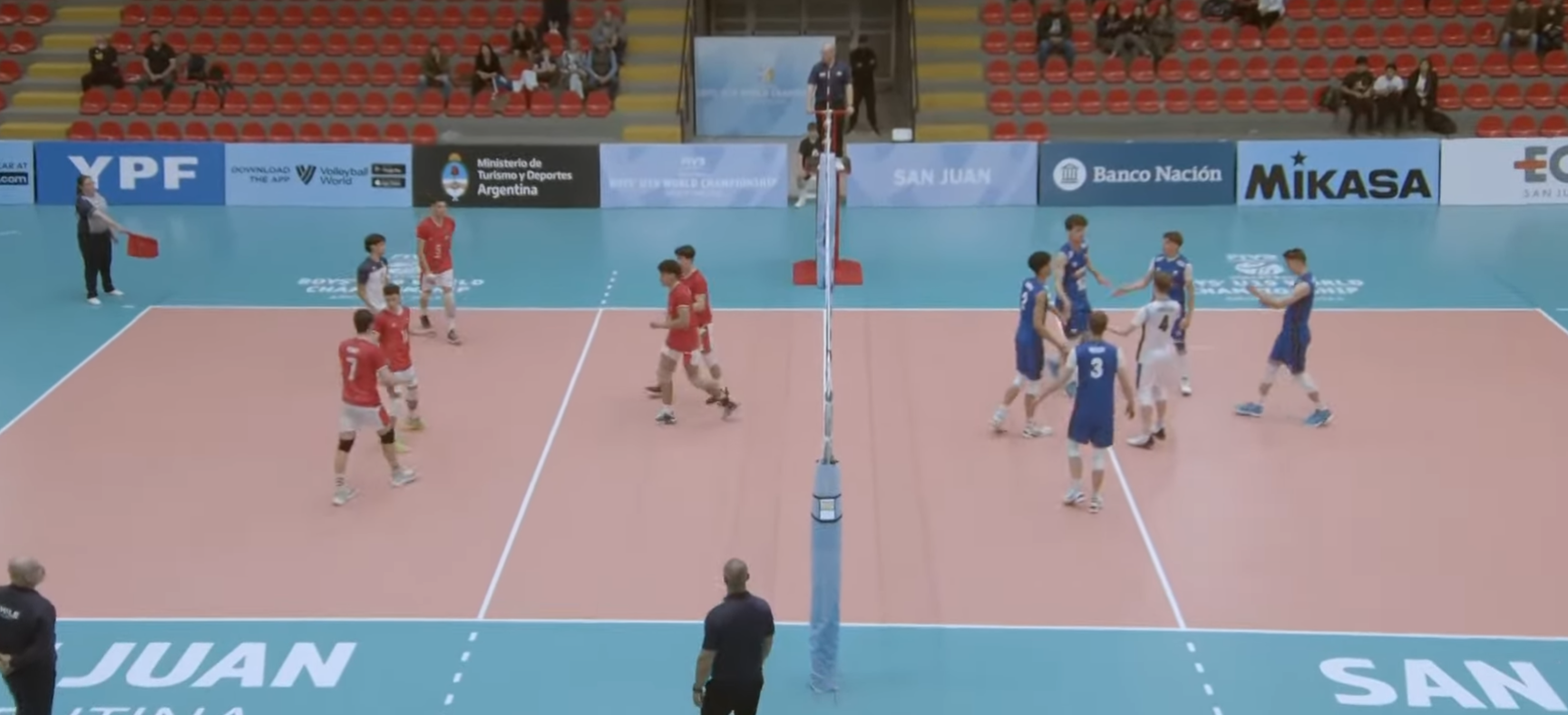 Chile perdió ante Italia en su debut en el Mundial Sub 19 de Voleibol