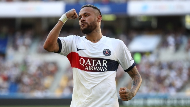 Neymar regresó con todo y brilló con un doblete en triunfo de PSG ante Jeonbuk
