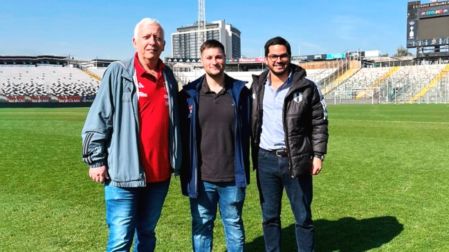Dirigentes de la selección peruana visitaron el Monumental con miras al duelo con La Roja