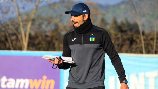 Azconzábal fue presentado en O’Higgins: Buscaremos resultados en la inmediatez