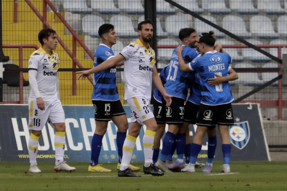 Coquimbo se llevó un punto en su visita a Huachipato gracias a un doblete de Rodrigo Holgado