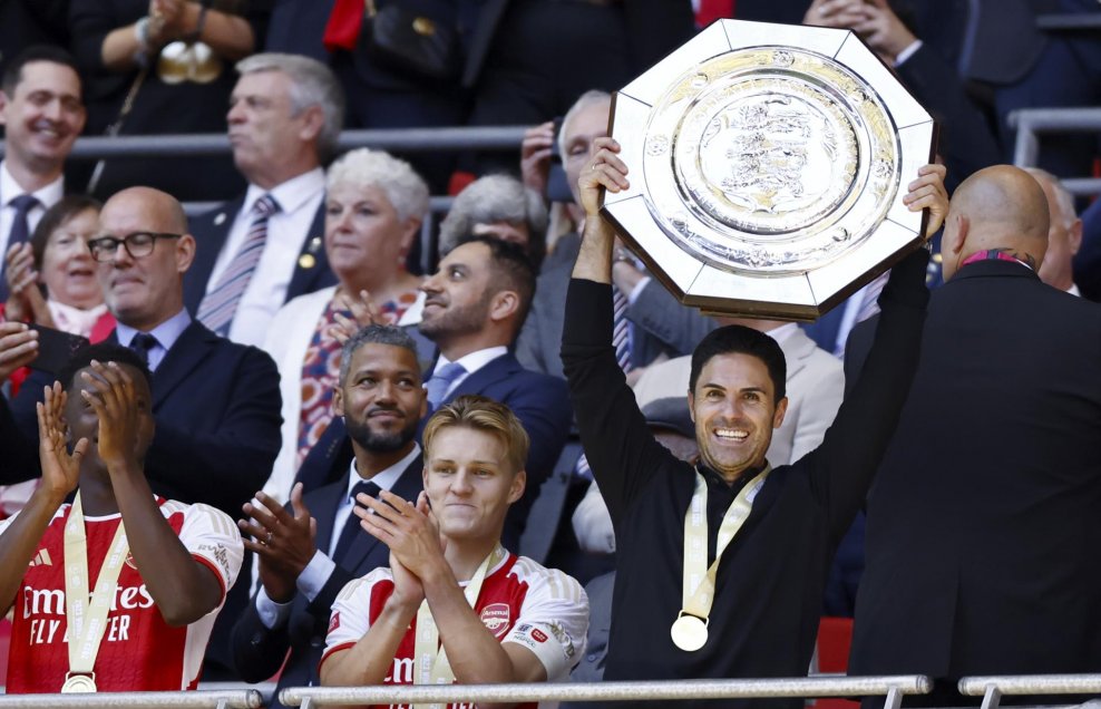 La eufórica celebración de Arsenal tras arrebatarle la Community Shield a Manchester City