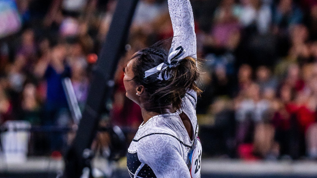 Estados Unidos inscribió a Simone Biles en la lista preliminar para Santiago 2023