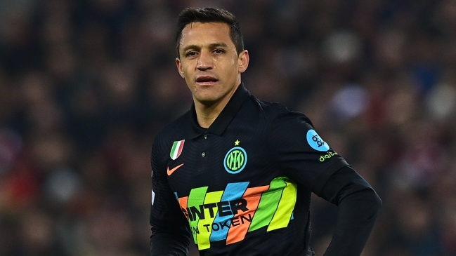 Inzaghi sueña con tener a Alexis para potenciar su ofensiva, según prensa italiana