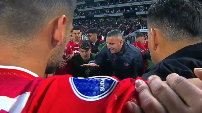 “Péguenle con el alma”: La emotiva arenga de García a Ñublense antes de los penales