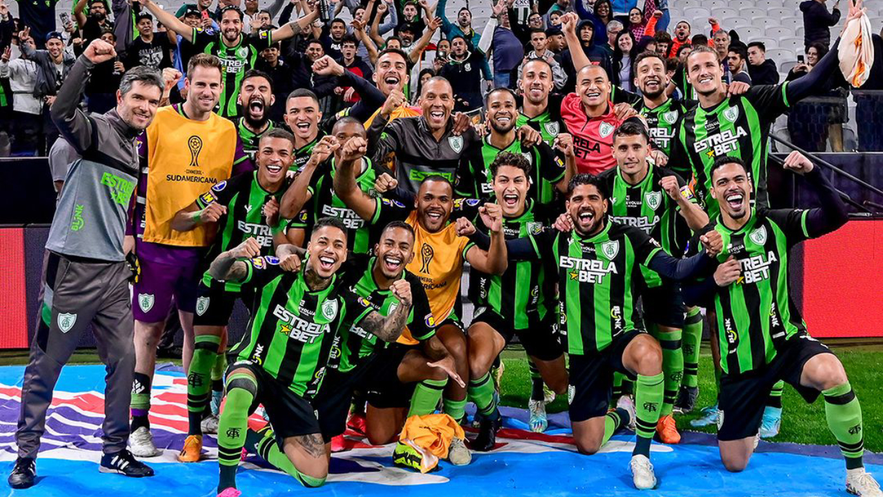 América Mineiro superó en los penales a Bragantino y avanzó en la Sudamericana