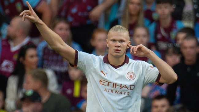 ¡Zurdazo inatajable! Haaland repitió en el duelo de Manchester City contra Burnley