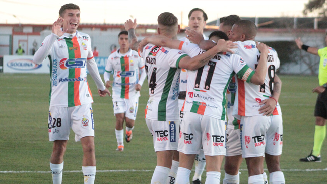 Cobresal venció a Magallanes y volvió a despegarse como sólido puntero