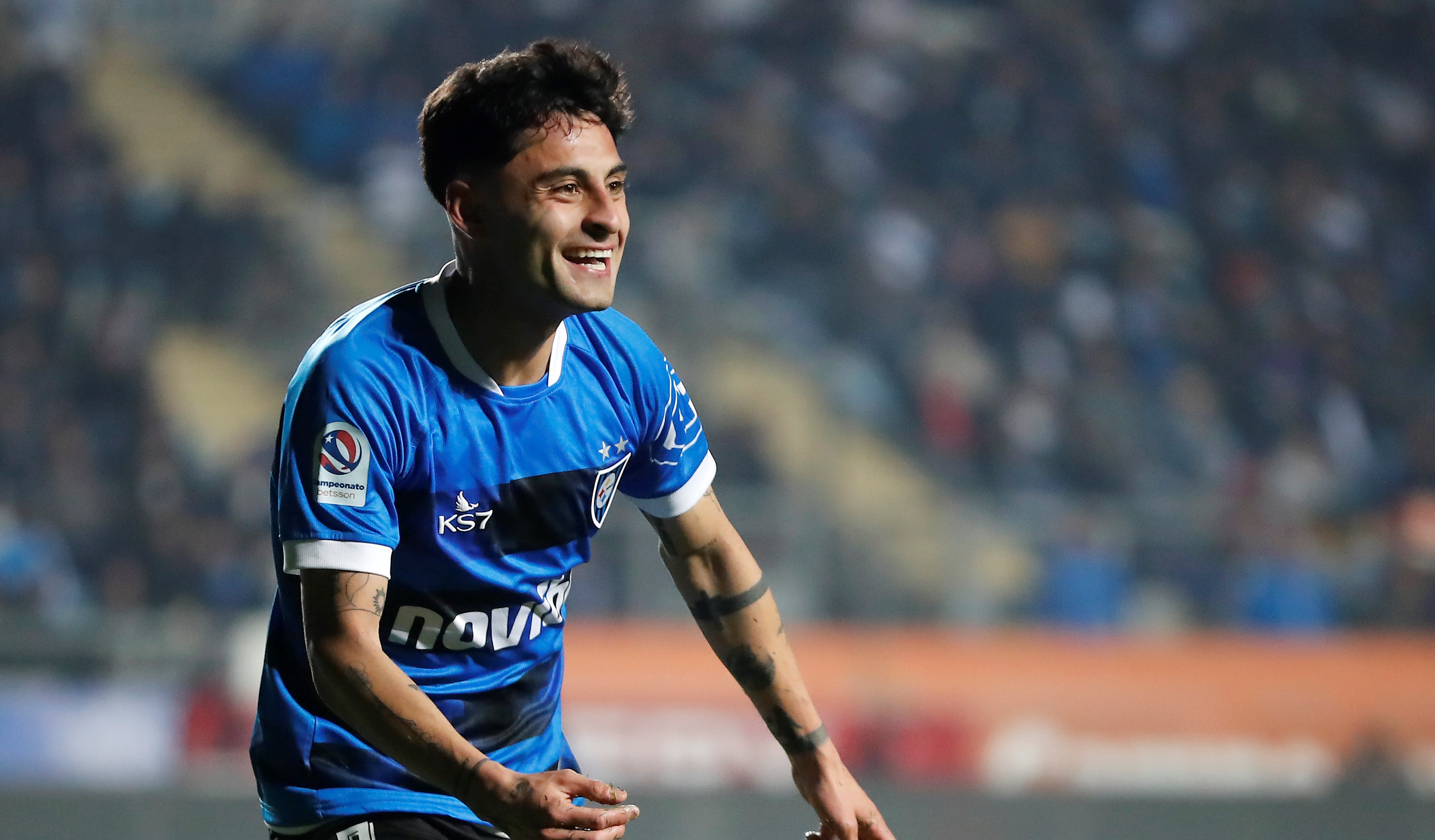 Javier Altamirano maneja importante oferta desde Europa y vive horas claves en Huachipato