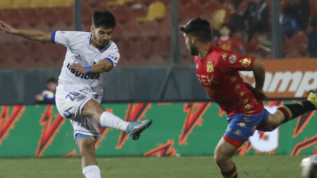 Huachipato aprovechó su eficacia y derrotó a Unión Española en Santa Laura