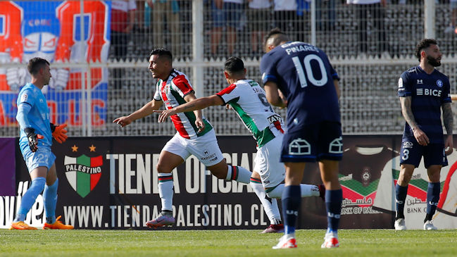 Palestino arrasó con pálida versión de la UC y alcanzó el podio del Campeonato