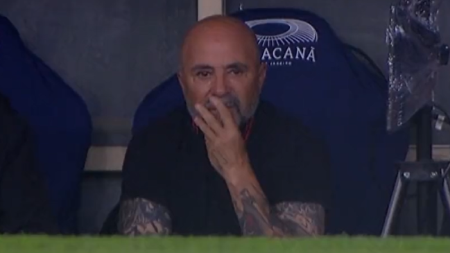 Fanáticos de Flamengo le gritaron “burro” a Sampaoli en empate con Sao Paulo