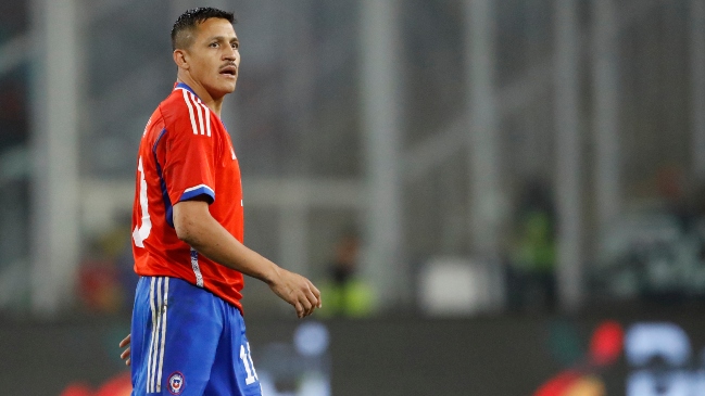 Prensa italiana aseguró que Inter preferirá a otro delantero en desmedro de Alexis Sánchez