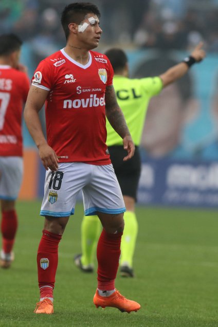 O’Higgins se hizo fuerte en El Teniente y tomó ventaja sobre Magallanes en la final de la Zona Centro Sur