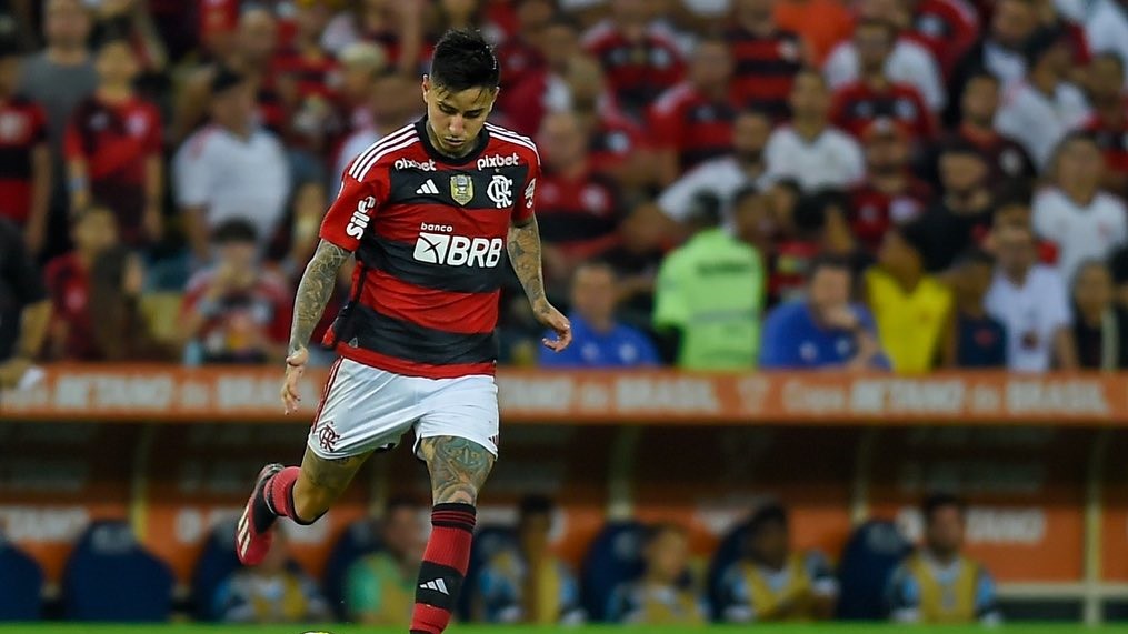 Copa de Brasil: Flamengo contó con el regreso de Pulgar y venció a Gremio para pasar a la final