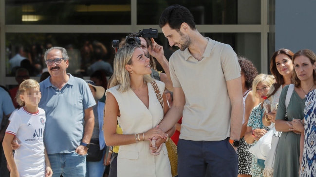 Sergio Rico abandonó el hospital pensando en recuperarse “y volver al fútbol”