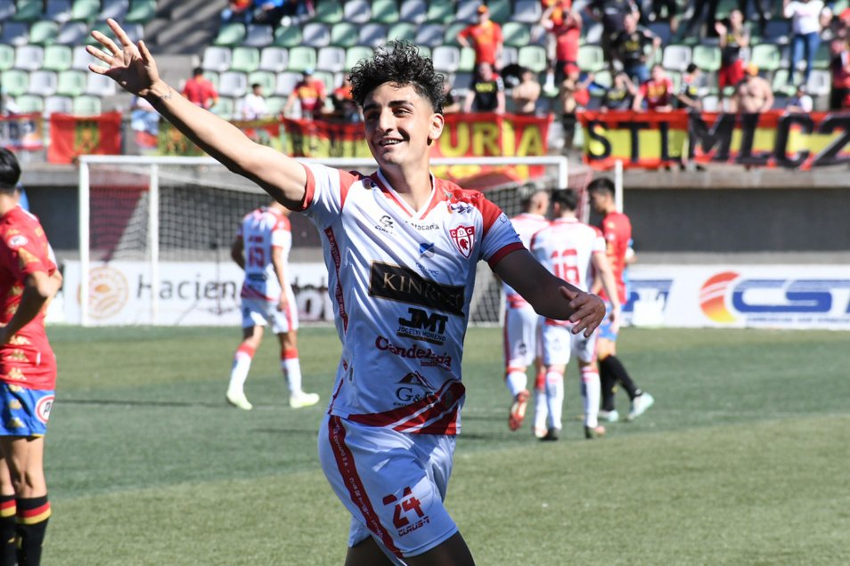 Copiapó se impuso a Unión Española en una “guerra de goles” en el Estadio “Luis Valenzuela”