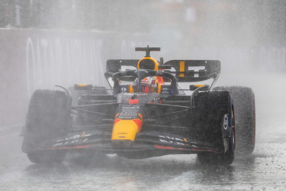 Verstappen ganó en Países Bajos y Alonso consiguió su 105° podio en la Fórmula 1