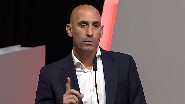 Comisión de la Federación Española pidió a Rubiales su renuncia inmediata