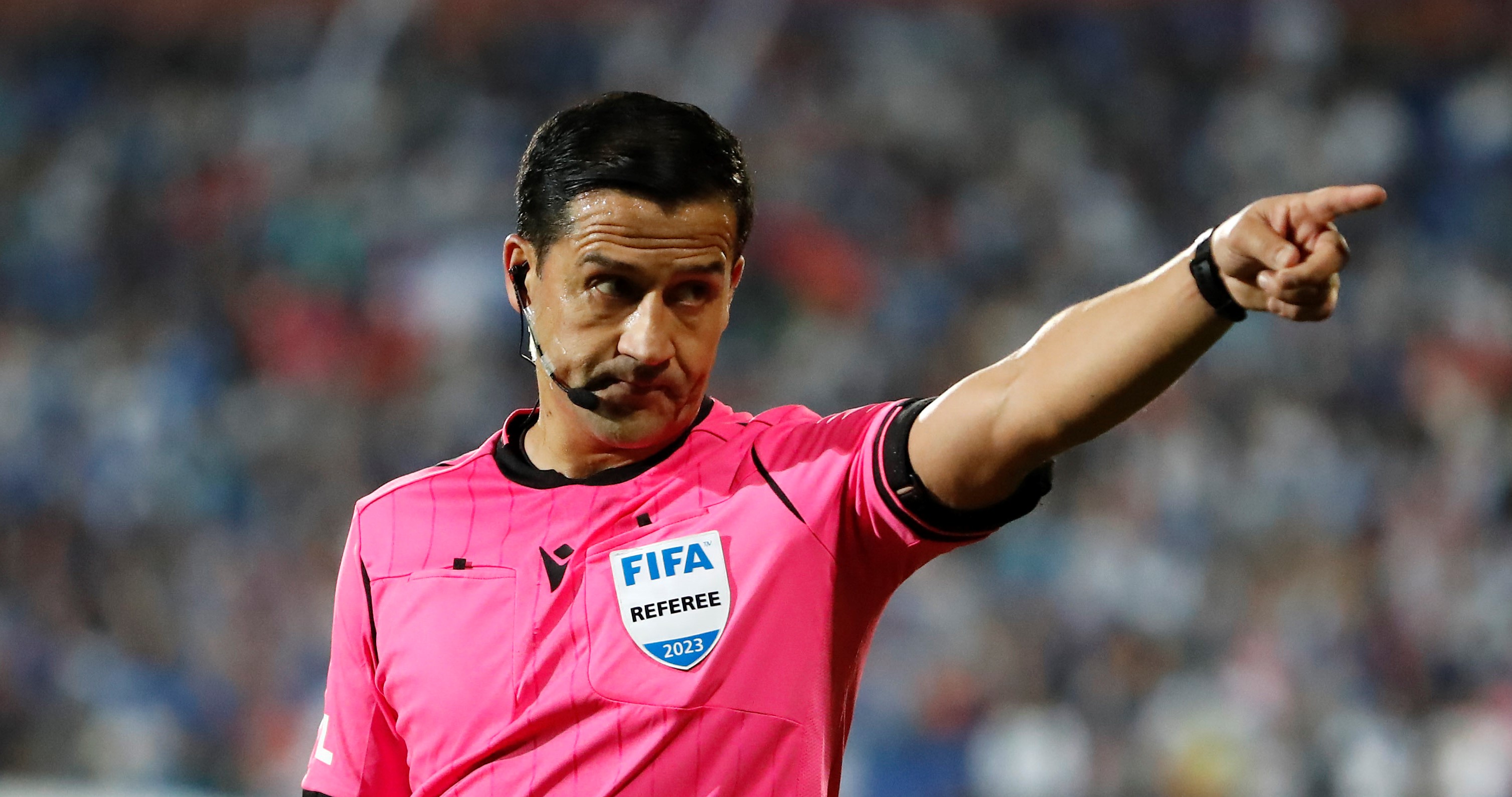 Felipe González arbitrará el Superclásico entre la U y Colo Colo en Santa Laura