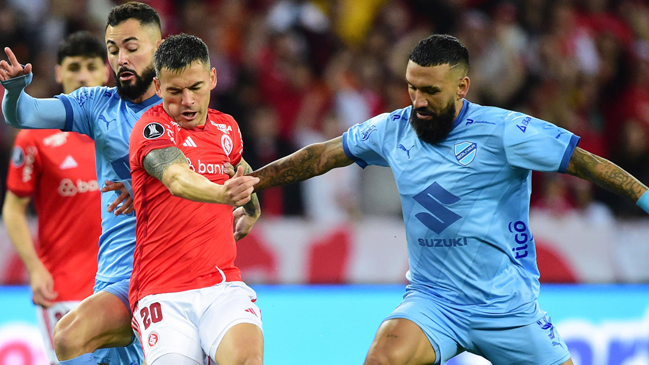 Inter de Aránguiz pasó a semis de la Libertadores tras vencer al Bolívar de Fernández