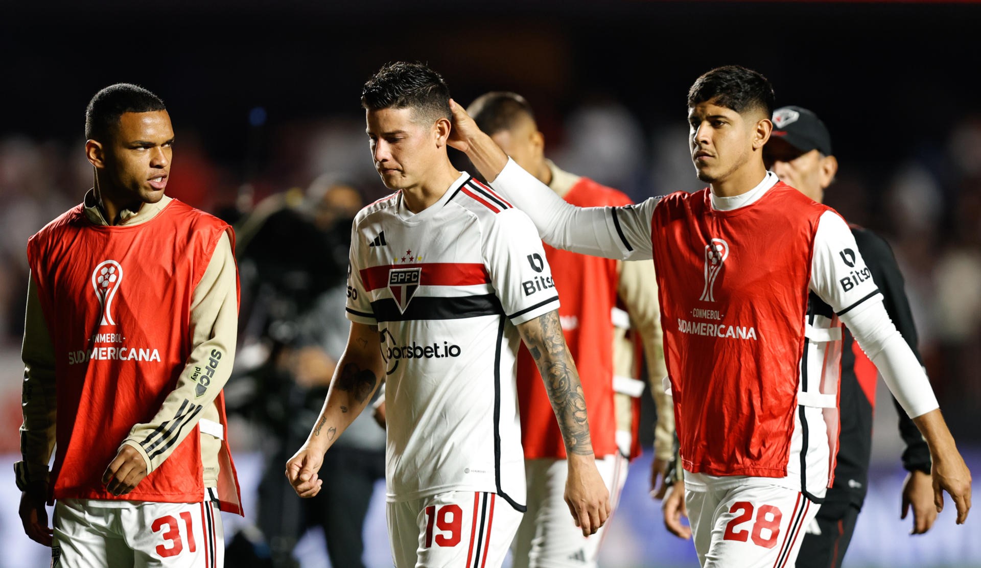 Sudamericana: James Rodríguez falló un penal en Sao Paulo y Liga de Quito avanzó a semifinales