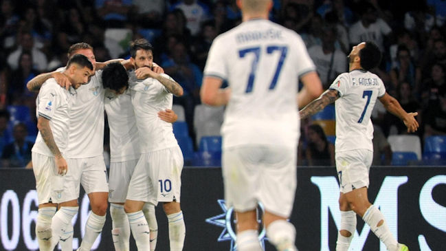 Lazio celebró su primer triunfo en Serie A al tumbar como visita a Napoli