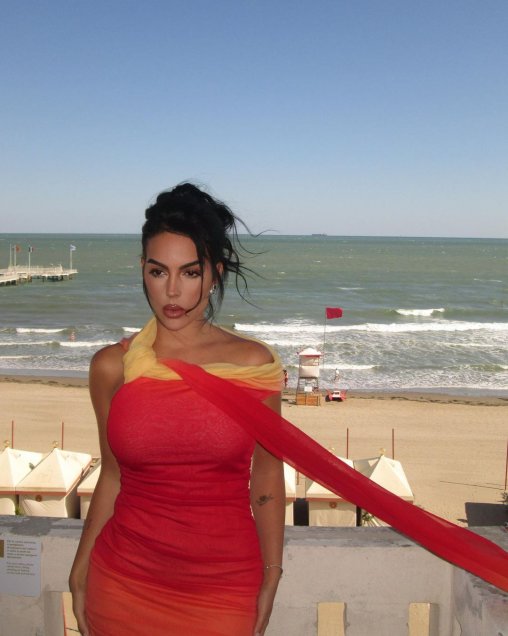 Georgina Rodríguez deslumbró en su visita al Festival de Cine de Venecia