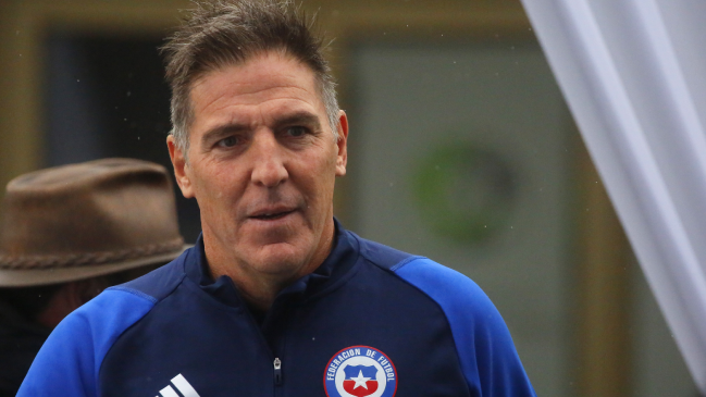 Al Aire Libre en Cooperativa: Eduardo Berizzo anticipó la visita de la Roja a Uruguay