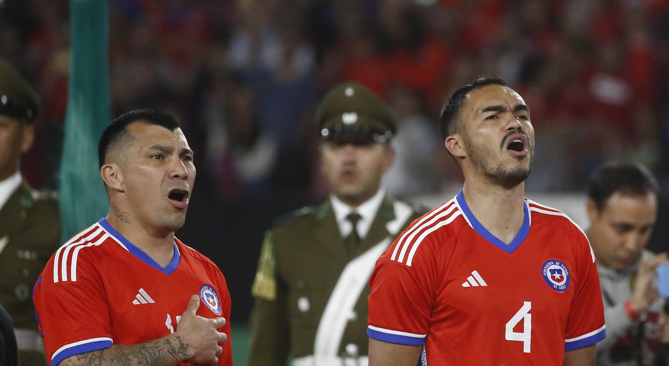 La Roja inicia su aventura en las Clasificatorias ante Uruguay de Bielsa en Montevideo