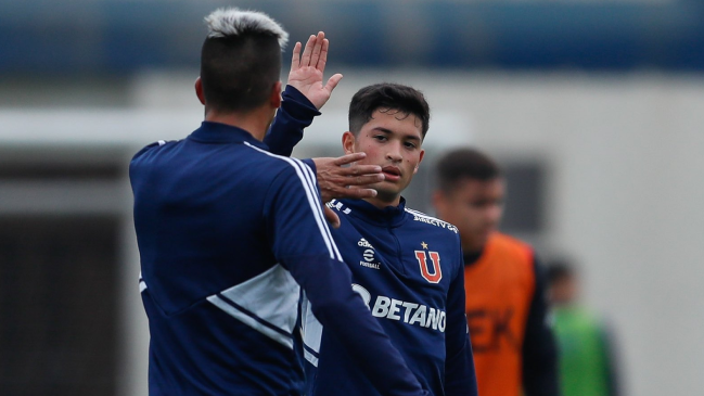 Universidad de Chile abrochó categórico triunfo en amistoso ante U. Española