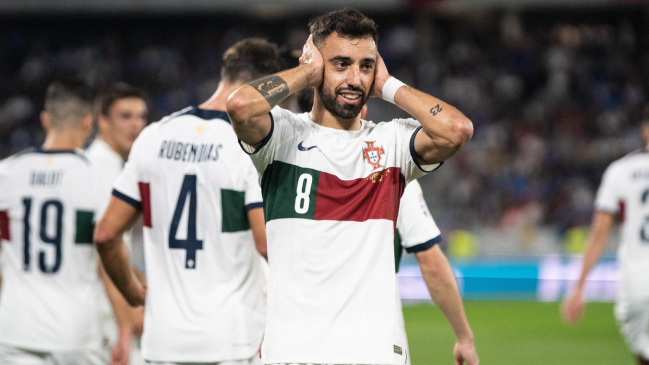 Portugal mantuvo su camino invicto hacia la Euro con gol de Bruno Fernandes a Eslovaquia