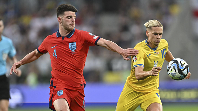 Inglaterra se enredó con empate contra Ucrania en el camino a la Euro