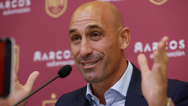 Rubiales dimitió como presidente de la Federación Española de Fútbol