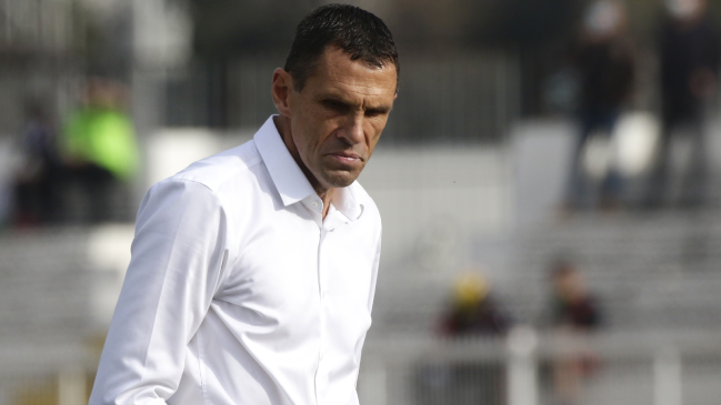 Gustavo Poyet criticó a Marcelo Bielsa por caída de Uruguay