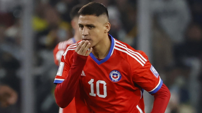 Alexis reaccionó en redes sociales tras su actuación ante Colombia