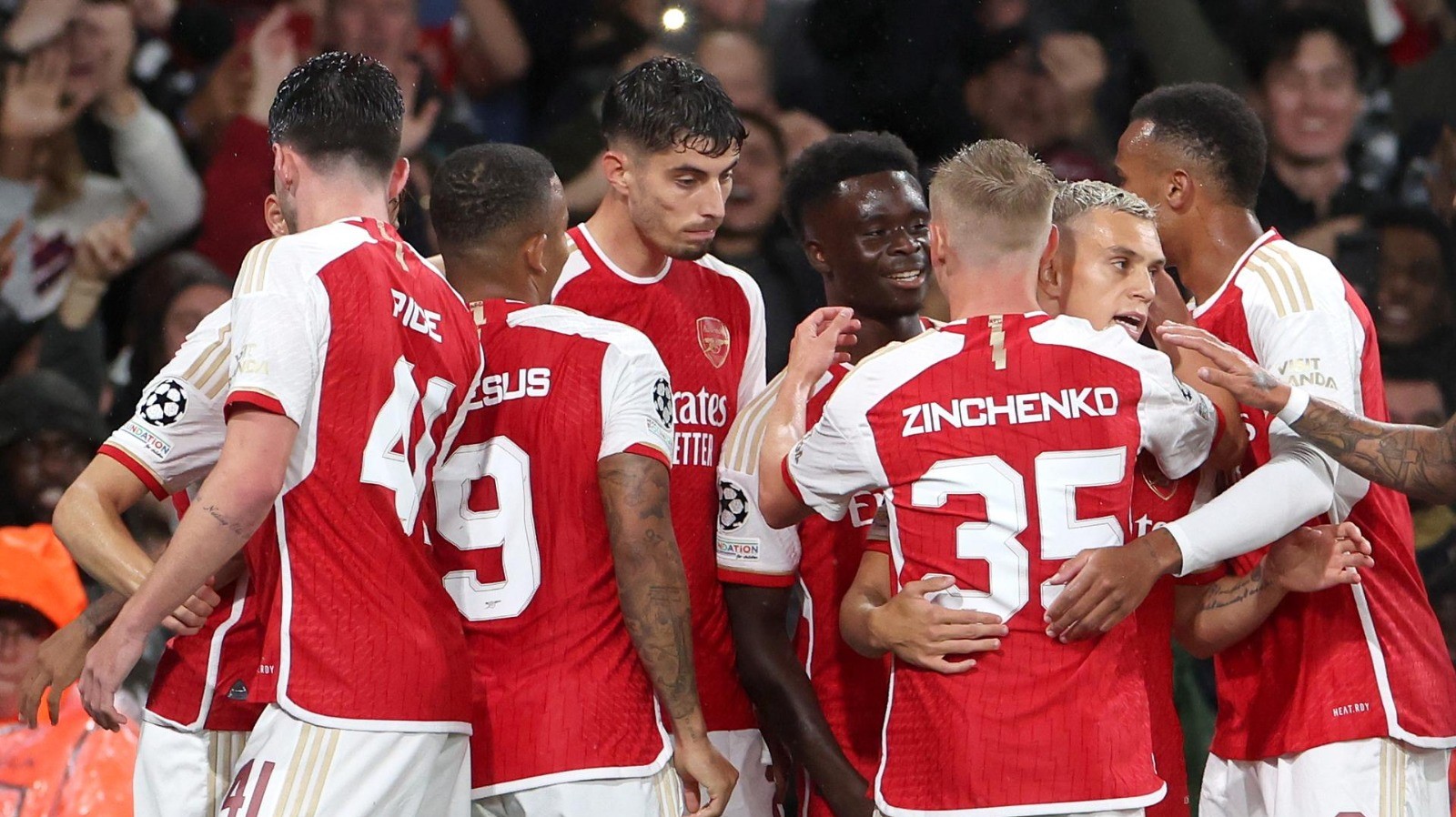 Arsenal tuvo un regreso triunfal a la Champions con goleada a PSV